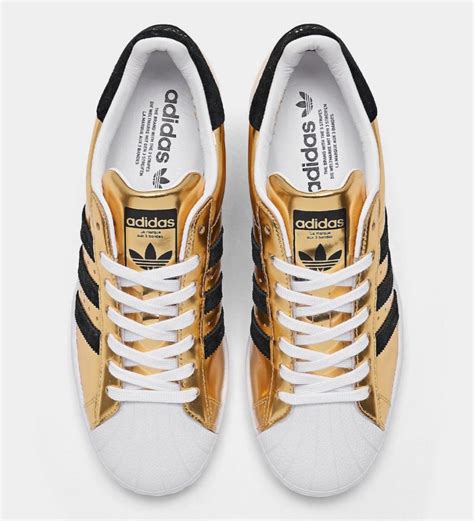 adidas metallic goud|Adidas metallic gold shoes.